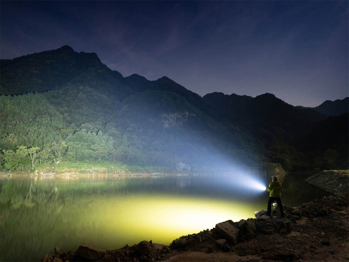 Olight Marauder Mini 2 Midnight Blue
